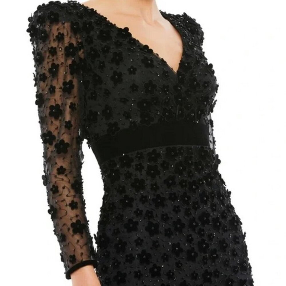 Mac Duggal Black Velvet Beaded Floral Appliqué Long Sleeve Tulle Dress - Picture 3 of 3